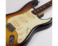 Vintage Relic Creme With Green Numbers Knob Set