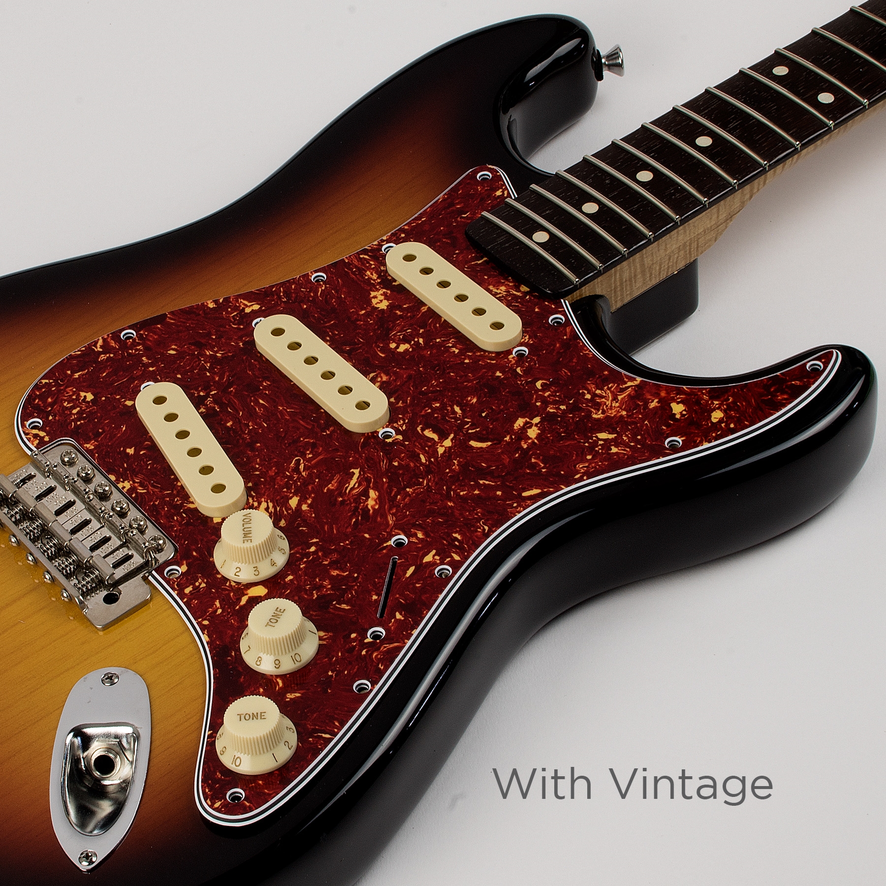 Sunburst strat sales red pickguard