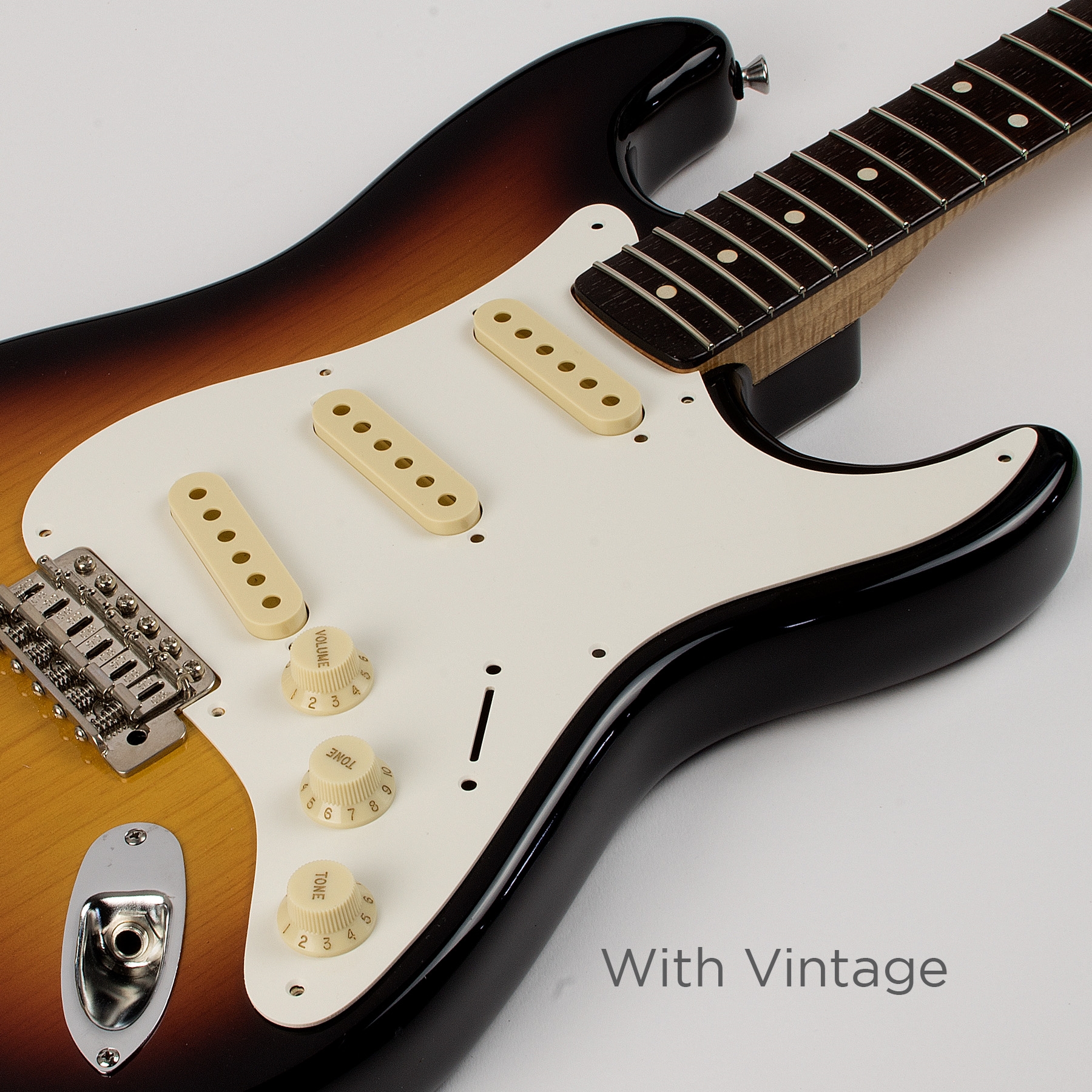 SET COVER PICKGUARD E TREMOLO BIANCO INVECCHIATO 3 FOGLI PER - Foto 2